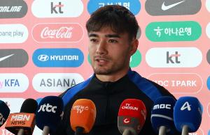 韩媒：韩国归化国脚卡斯特罗普将缺战数月，能否参加亚洲杯存疑