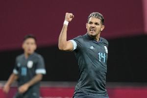 即将加盟！记者：阿根廷国脚梅迪纳正接受药厂体检